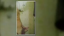 i masturbate in bath until big cumshot