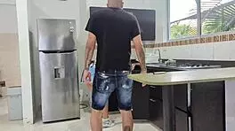 Xxxtime - Buscando Trabajo Encontro Al Hombre Para Follar