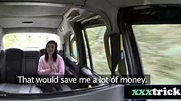 我震惊地看着克洛伊·卡特，美国红发女，被伦敦司机后入