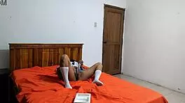 cousin is a very horny student she likes to masturbate her pussy