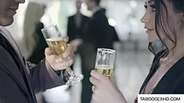 Fucking A Skinny Girl In Front Of The Neighbors Xxx Porn -Rumpa21!