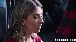 Bipolar Hitchhiker Kirsten Scott Sucks Big Cock Deep