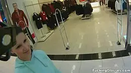 操眼镜 - 梅兹嫩妹在公共厕所吹箫高潮