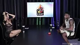 Will Mastro massages Vitoria Beatriz in lingerie group on Hot Cast part 4