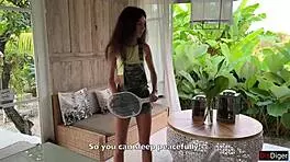 Snake catcher tricked into a wild quickie session