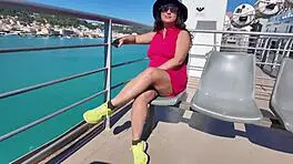 Hey Stepmom, Flashing in Public Reminds You of Our Beach Vacation?