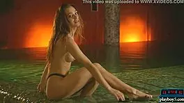 Wow! Teen Beauty Sea Rose Strips Naked in Warm Hot Tub!