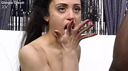 Yo, check BTS of waitress Isabella Angelina taking first DP 😲