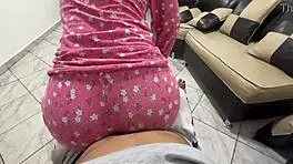 Mi Hijastra Bailando Twerking En Mi Polla