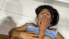 Voy a la Fica de Mi Hermanastro y a Ver Que Esta Sola la Folla