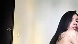 Latina babe dances naked, shaking big ass for you