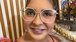 she got tired of her small-dicked boyfriend and wrecked her pussy at the cuckold house