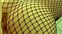 Hermoso co�o labios gordos showcases reality beauty.