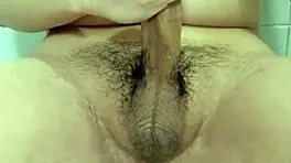 Korslaveman explores two urethral toys in homemade session