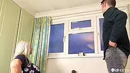 meu marido saiu e me deixou receber o pedreiro sozinha para um orçamento