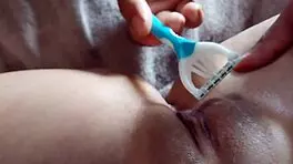 Curvy Wife Shaves for Skin-to-Skin Bedroom Action with Husband