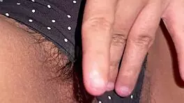 indian girl teasing her hairy pussy solo xxx sex video
