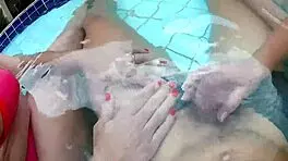 Seduce Him in the Pool 😏