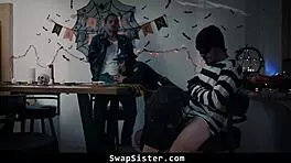 four stepsiblings agree to a full-on sex party with riding and blowjobs 😏