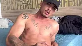 Tattooed bodybuilder teen 18+ masturbates solo in sensual session