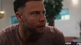 夫妻赛斯·甘布尔和兔子·麦迪逊加入继兄妹科迪·斯蒂尔和莉娜·洛文斯的四人行