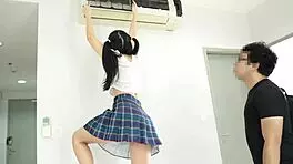 亚洲情侣首次粗暴猛插假屌