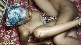 Sexy Slimgold Enjoys Intimate Moments with a Skilled Partner