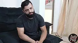 Marido dela fica me mandando mensagem sem a esposa saber aproveitei para foder gostoso