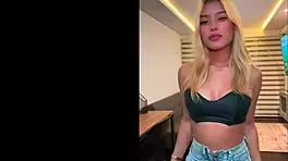 sofia teen colombian latina gets tiny pussy wrecked in porn casting