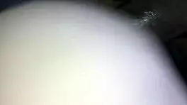 继女醒来发现我鸡巴插在她里面，我捂住她嘴不让她叫