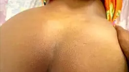 I feel the romantic connection while fucking that Desi Indian hot girl's pussy