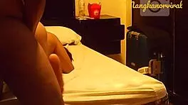 Pinay teen with tight pussy gets creampied by big cock.