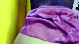 bonita estudiante en lenceria reveals beautiful form 😍