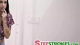 Stepsis Grown Up, Hot Body Tempts Stepbro Now