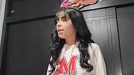 Laura Rides Brother-in-Law in Secret with Sexy Body