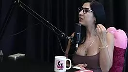 sua live vazou no xvideos era desvalorizada no casamento deu dicas para quem quer iniciar e a vida pessoal fica reprimida - renatinha melo watch on sheer