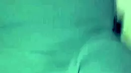 OMG！德国大学美女被性感阿姨猛干！