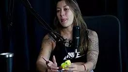 Flor De Damiana Caresses Dick Before Eurotrip Orgy