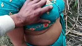 Hard Fucking Married Girlfriend In Sugarcane Field!