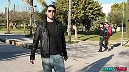 fucking the hot french chick from uni campus, she gives amazing blowjobs