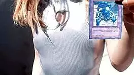 Bonneyuwu Shows Off Her Sexy Body In Cosplay!