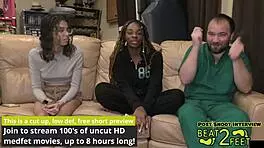 giggles feet get sandy at the beach on beat2feet - reup