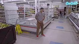 amateur teen sucks big black cock and gets fucked in public