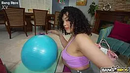 Latina Works Out Her Body Gem