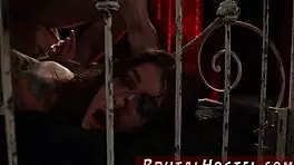 兴奋18+年轻游客和Felicity Feline 脚部束缚