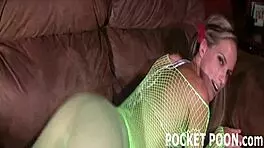 Hey, do you like my teen 18+ pigtails and pantyhose look?