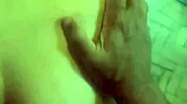 A fit college girl shows her sexy ass