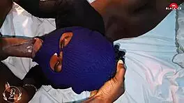 I met this girl on tinder today right at my school