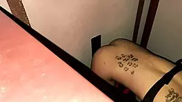 第一次在偷窥孔口交