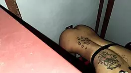 第一次在偷窥孔口交